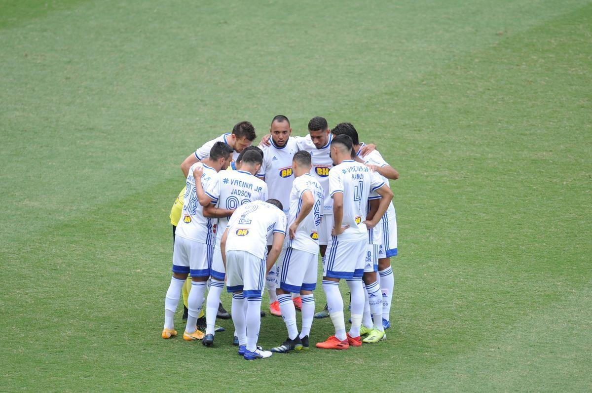 Amrica e Cruzeiro se enfrentaram pelo Campeonato Mineiro