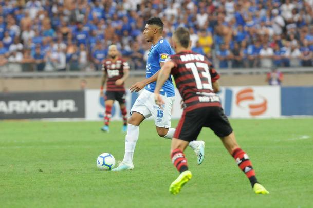 Cruzeiro e Flamengo se enfrentaram pela 20 rodada do Campeonato Brasileiro