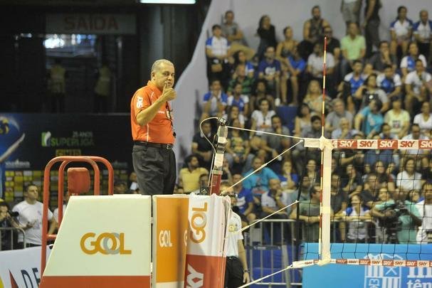 Minas x Praia: veja fotos da primeira partida da final