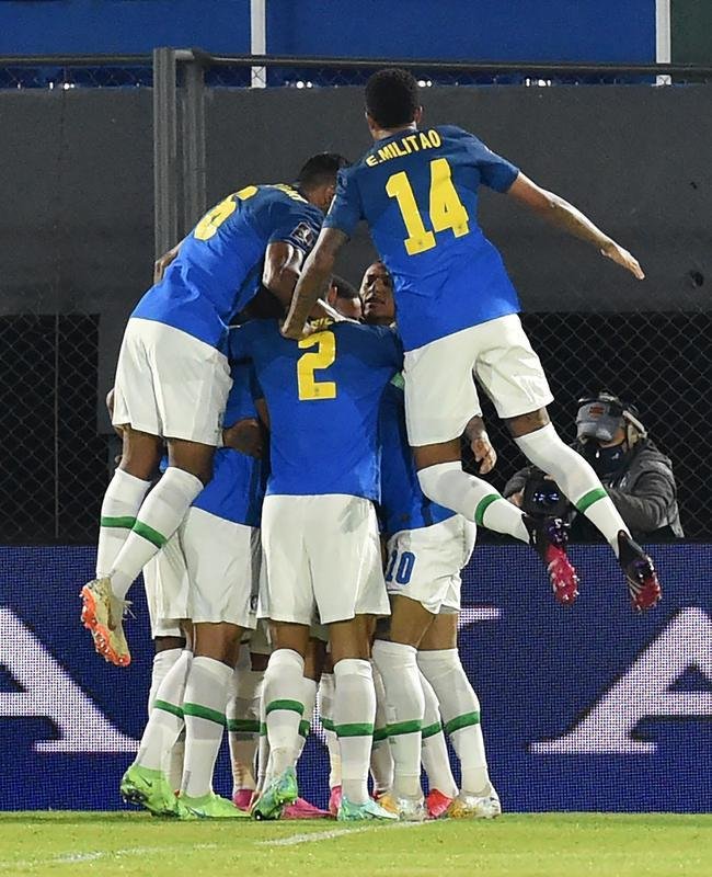 Brasil visitou o Paraguai no Defensores del Chaco, pelas Eliminatrias Sul-Americanas