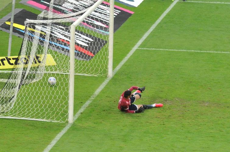 Fotos de Atlético x Remo, no Mineirão, pela terceira fase da Copa do Brasil