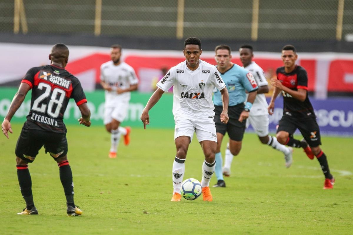 Equipes se enfrentaram no Barradão, pela 21ª rodada do Campeonato Brasileiro