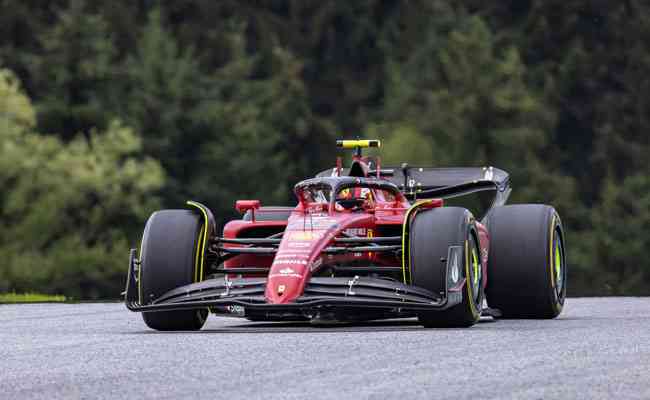 Carlos Sainz foi o mais rápido no segundo treino livre para o GP da Áustria, liderando com 1min08s610