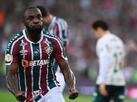 Conmebol suspende zagueiro do Fluminense por doping