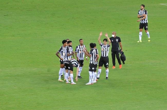 O Atltico recebeu o Athletic nesta tera-feira (15), no Mineiro, em Belo Horizonte. A partida, vlida pela 7 rodada do Campeonato Mineiro de 2022, marcou o centsimo jogo do goleiro Everson com a camisa do Galo.