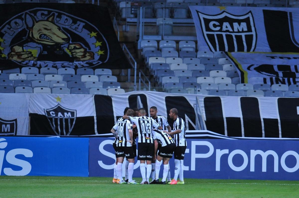 Fotos do duelo entre Atltico e So Paulo, no Mineiro, em Belo Horizonte, pela stima rodada do Campeonato Brasileiro