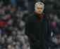 Aps tropeo do Manchester United, Jos Mourinho compara oramento com rival City