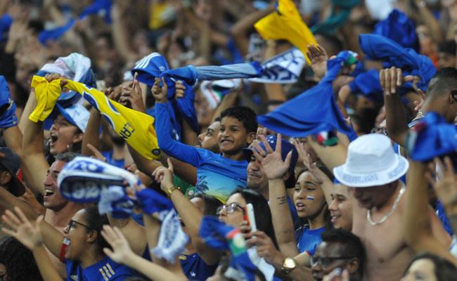 Cruzeiro levou 52.751 pessoas ao Mineiro diante do Operrio-PR