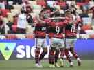 Flamengo atropela Athletico-PR no primeiro tempo e marca 3 a 0 no Maracan
