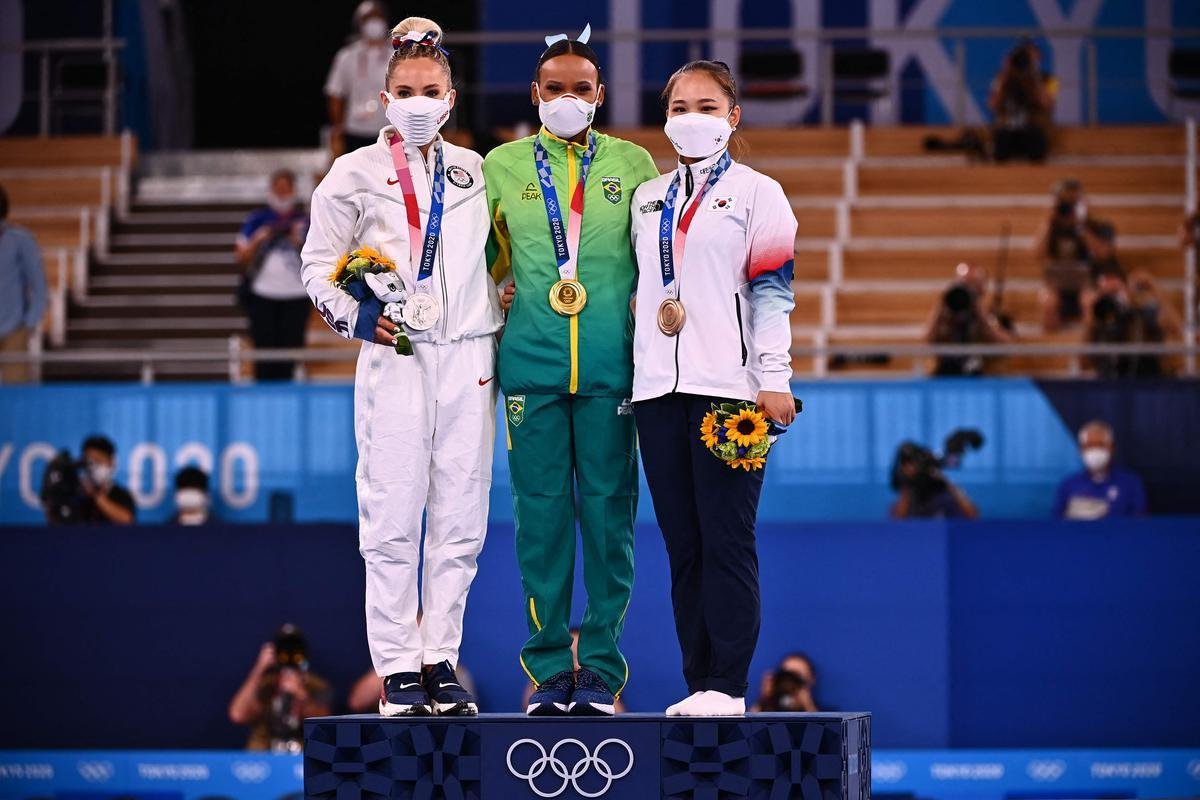 Rebeca Andrade conquistou a medalha de ouro no salto