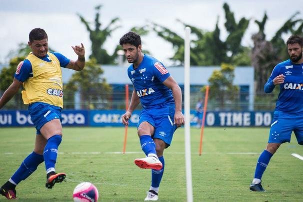 A manh de domingo foi de trabalho intenso na Toca da Raposa II