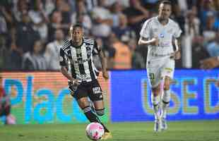 Fotos do jogo entre Santos e Atltico na Vila Belmiro, em Santos, pela 30 rodada do Campeonato Brasileiro