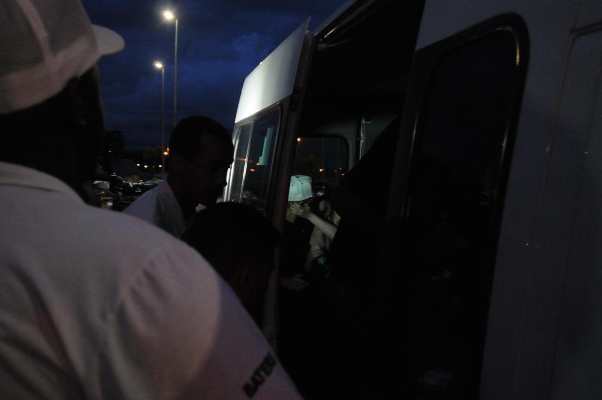 Arana foi recepcionado por torcedores do Atltico no Aeroporto de Confins