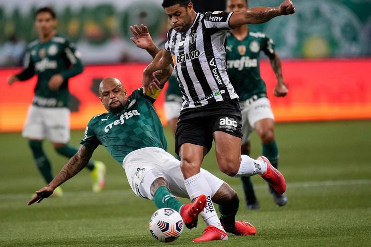 Fotos do jogo de ida da semifinal da Copa Libertadores de 2021, entre Palmeiras e Atltico, no Allianz Parque, em So Paulo