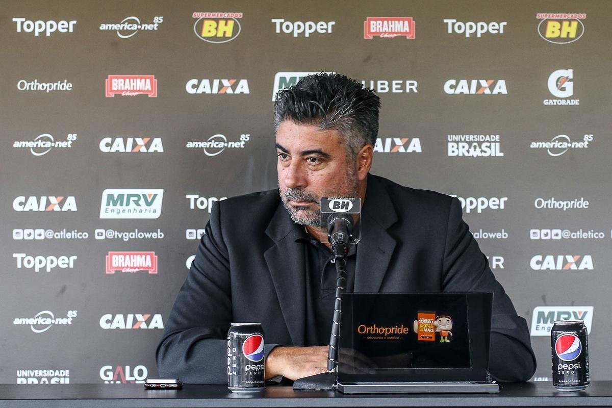 Apresentao do meia Nathan, novo jogador do Atltico