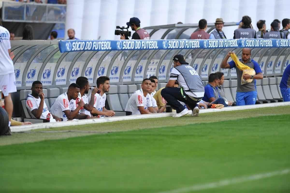 Imagens da partida entre Cruzeiro e Sport, duelo vlido pela 21 rodada da Srie A do Campeonato Brasileiro