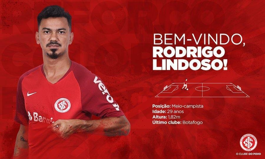 Desde 2015 no Botafogo, o meia Rodrigo Lindoso acertou com o Internacional at 2020