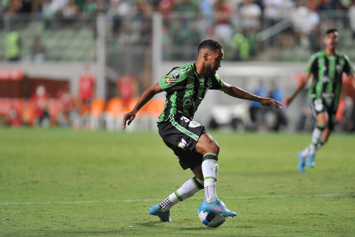 Fotos da partida de ida da terceira fase da Copa Libertadores, entre Amrica e Barcelona de Guayaquil, no Independncia, em Belo Horizonte