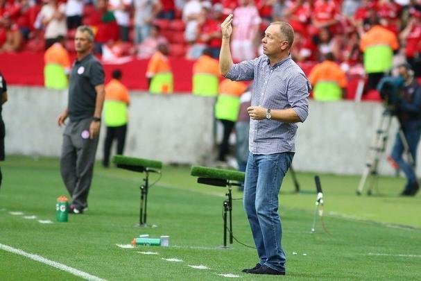 Imagens da vitria do Internacional sobre o Cruzeiro, por 1 a 0, no Beira-Rio, em Porto Alegre