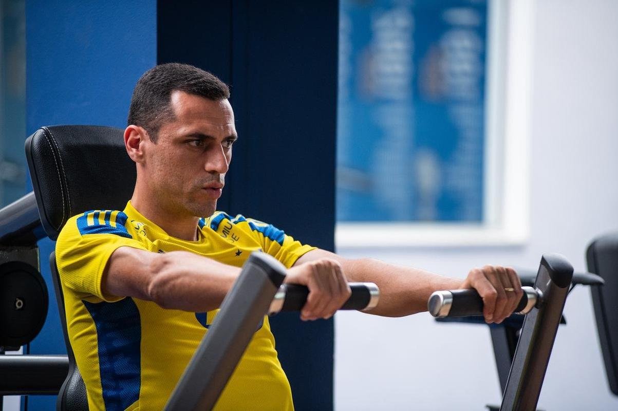 Imagens do treino do Cruzeiro na Toca da Raposa II nesta tera-feira (21/09)