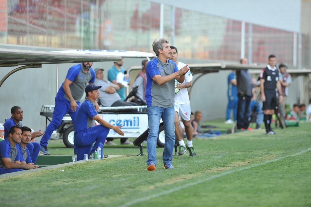 Imagens do jogo entre Cruzeiro e Coritiba, no Independncia, pela final do Campeonato Brasileiro Sub-20