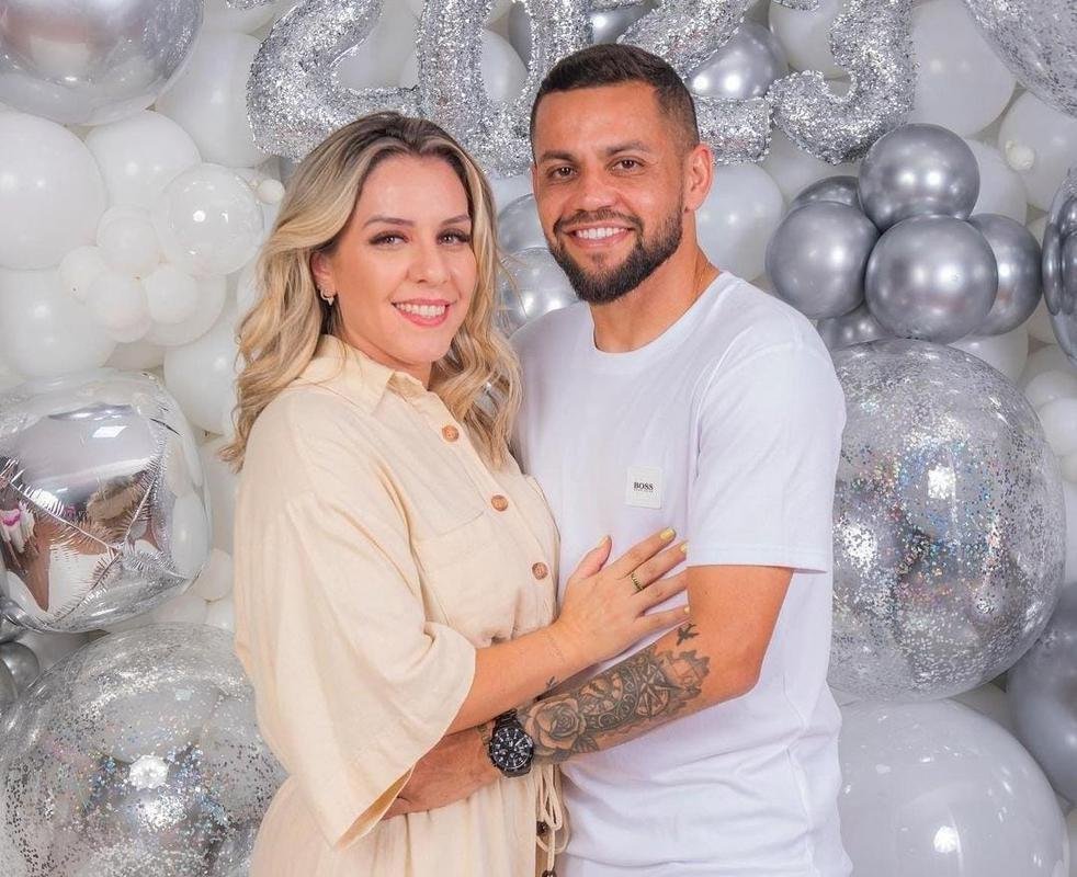 Felipe Azevedo e a esposa