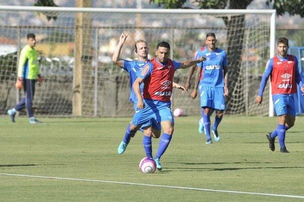 Fotos do treino do Cruzeiro desta quinta-feira (18/1), na Toca da Raposa II