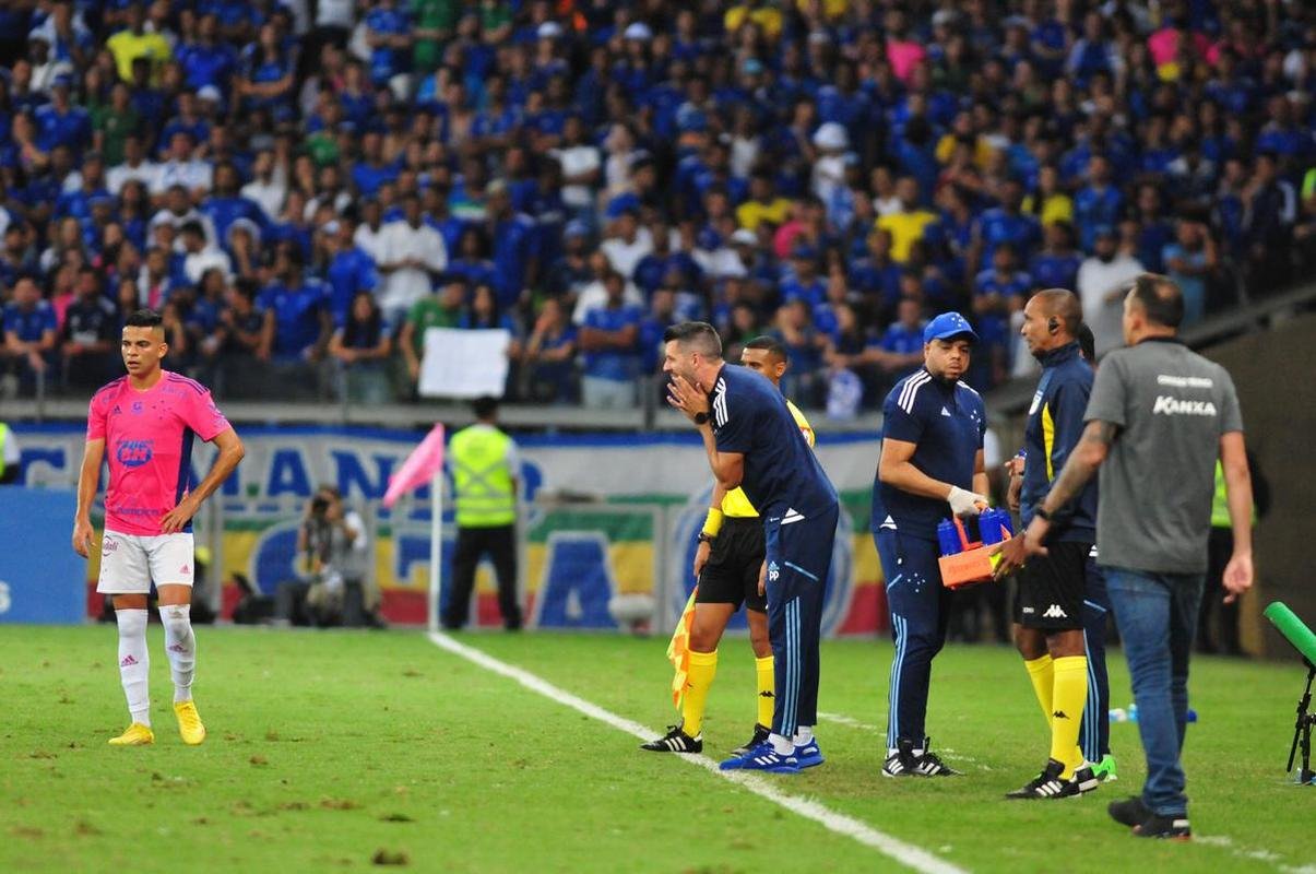 Em reencontro com a torcida aps o ttulo da Srie B, Cruzeiro enfrentou o Ituano no Mineiro, em Belo Horizonte, pela 33 rodada. Veja as melhores imagens!