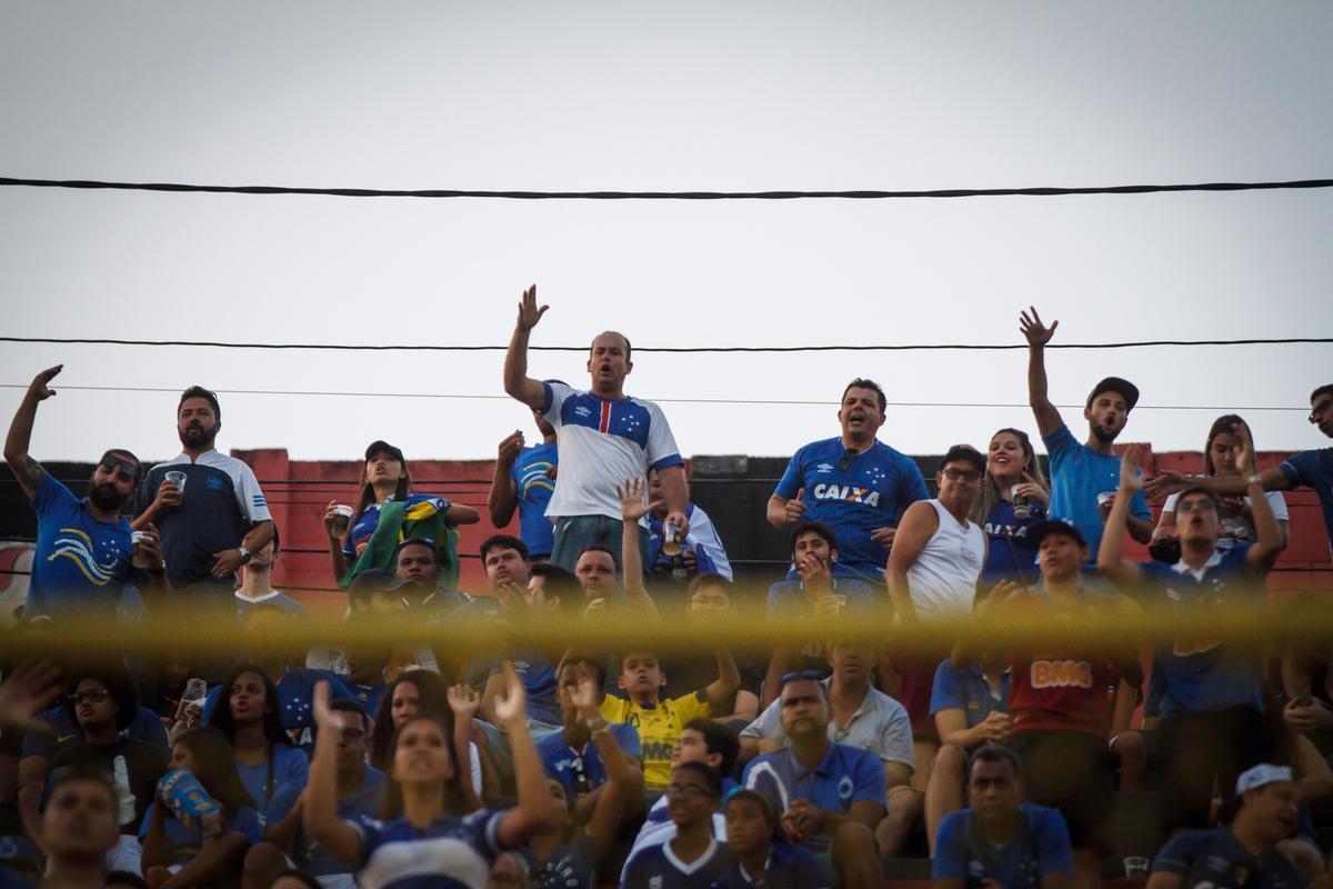 Cruzeiro empatou com Vitória no Barradão, em Salvador, por 1 a 1, pela 17ª rodada do Brasileiro