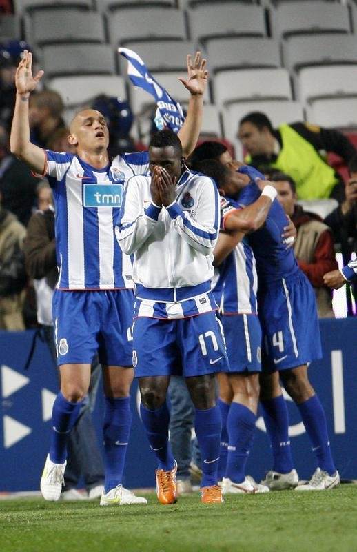 Maicon defendeu o Porto de 2009 a 2016