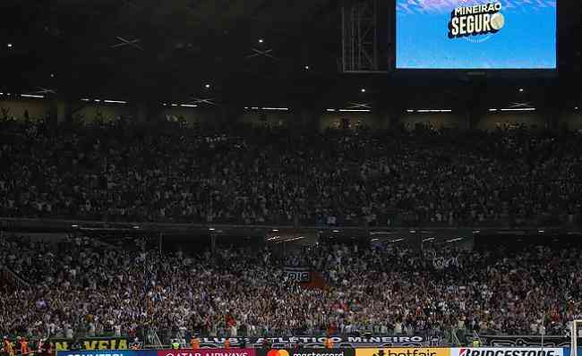56.421 torcedores acompanharam a vitória do Atlético no Mineirão