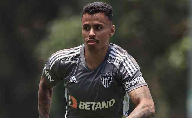 Volante Allan deve ser titular em Atltico x Botafogo