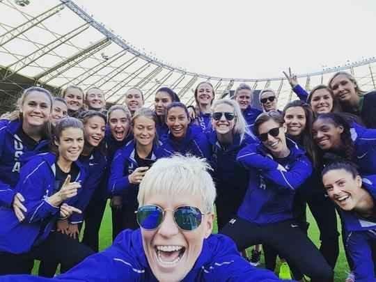 Jogadores conheceram Mineirão, em Belo Horizonte, onde estreia na Olimpíada contra Nova Zelândia nesta quarta-feira, às 19h (de Brasília), pelo Grupo G da olimpíada