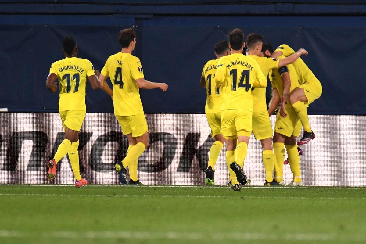 Fotos do duelo entre Villarreal e Arsenal pela semifinal da Liga Europa