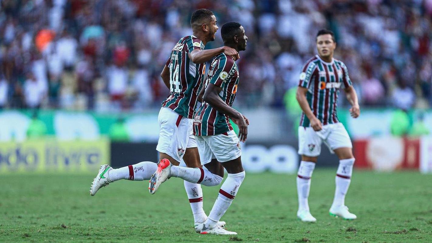 Fotos da vitria do Fluminense sobre o Amrica, no Maracan, no Rio de Janeiro, pela 34 rodada do Campeonato Brasileiro