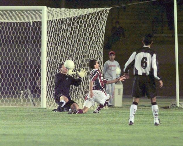 No jogo de volta, no Mineiro, Atltico e Fluminense empataram por 2 a 2. O Galo acabou classificado pelo gol qualificado fora de casa