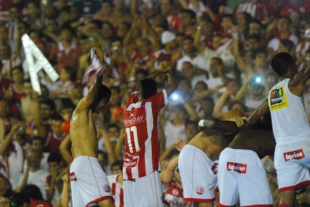 O Náutico chegou ao fim da Série B como a terceira melhor defesa da edição 2011. O Timbu sofreu 40 gols em 28 partidas. Nos Aflitos, de 18 partidas jogadas no campo, foram 12 vitórias e seis empates.