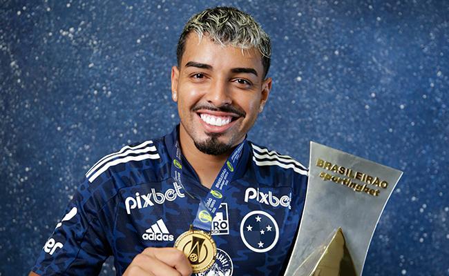 Matheus Bidu no seguir no Cruzeiro na temporada 2023