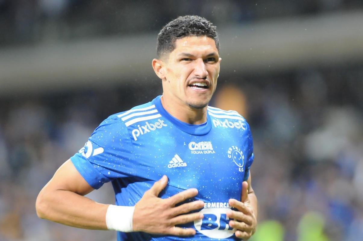 Fotos do jogo entre Cruzeiro e Vila Nova, no Mineiro, pela 15 rodada da Srie B