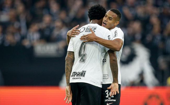 Corinthians vive momento conturbado e terá decisões pela frente