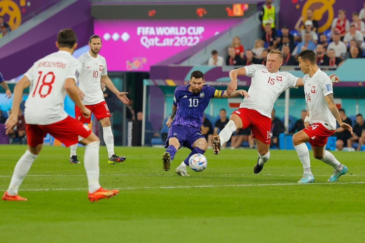 Fotos do jogo entre Polnia e Argentina no Estdio 974, em Doha, pela terceira rodada do Grupo C da Copa do Mundo, no Catar
