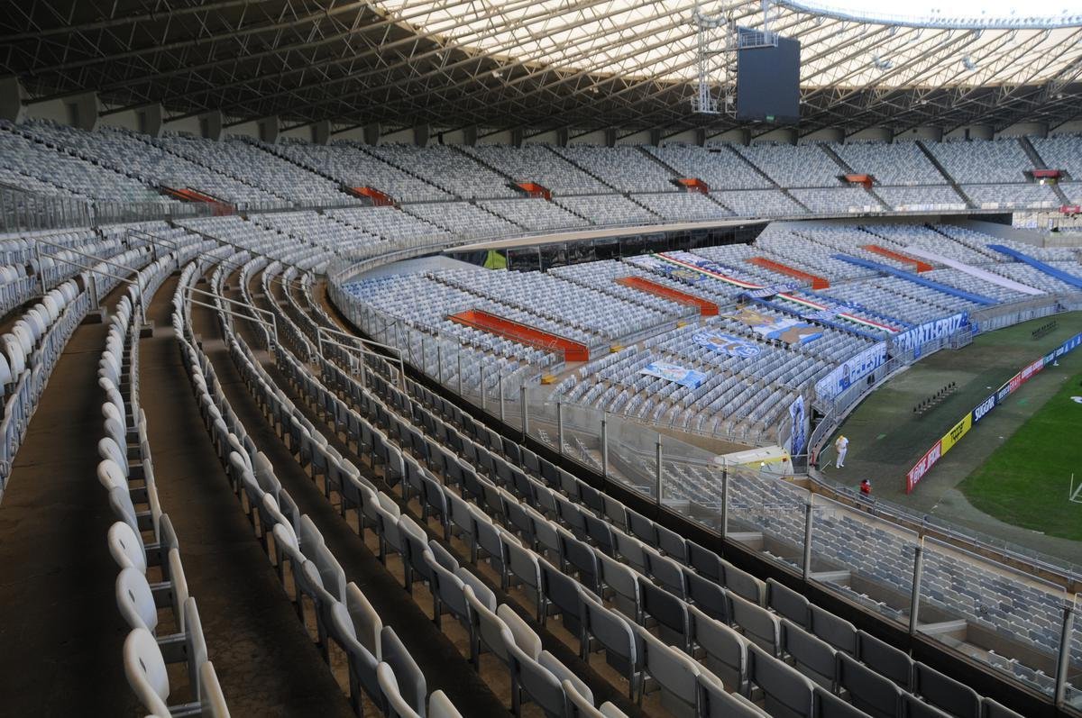 Cruzeiro enfrentou a URT, pela 10 rodada do Estadual