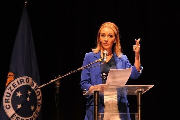 Imagens do lanamento do Instituto 5 Estrelas, no Palcio das Artes, em Belo Horizonte