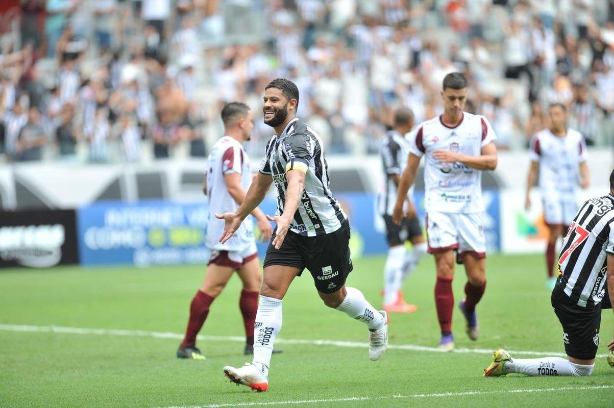 Fotos do jogo entre Atltico e Patrocinense, pelo Campeonato Mineiro
