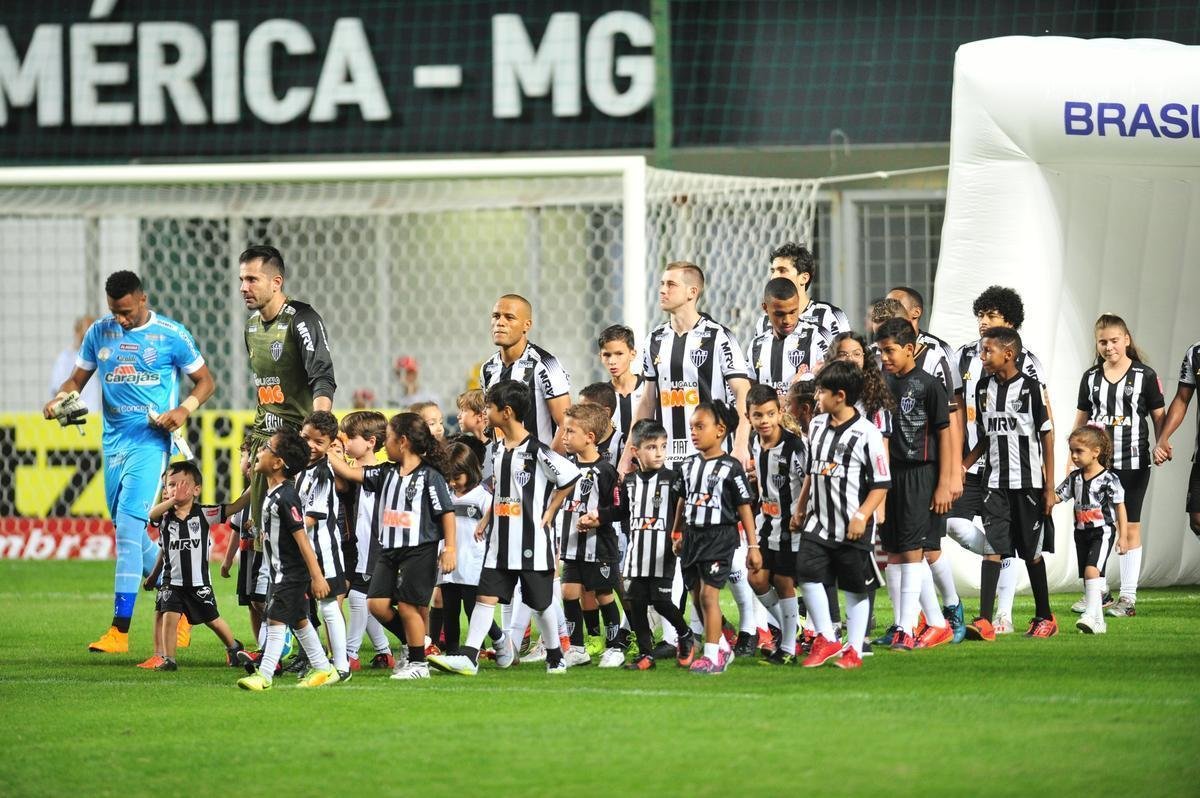 Atltico e CSA se enfrentaram no Independncia pela stima rodada do Campeonato Brasileiro