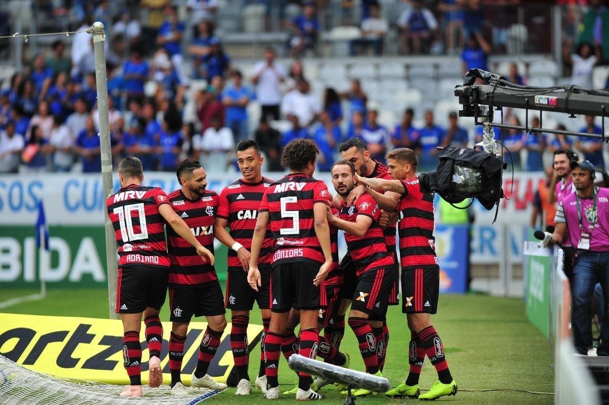 Cruzeiro x Flamengo: fotos do jogo vlido pela 37 rodada do Brasileiro, neste domingo (25/11), no Mineiro (Ramon Lisboa/EM D.A Press)