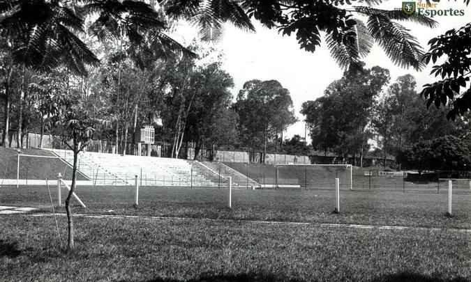 Toca da Raposa I em 1985