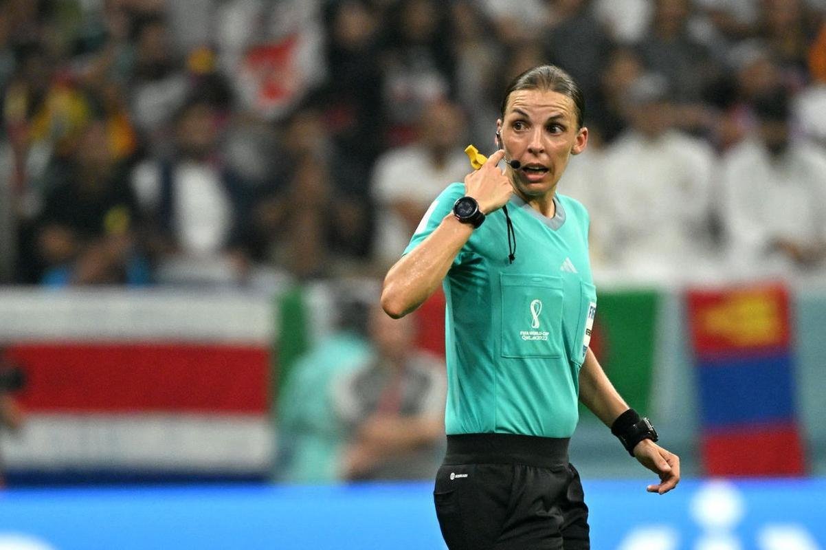 6 Stphanie Frappart (rbitra)
