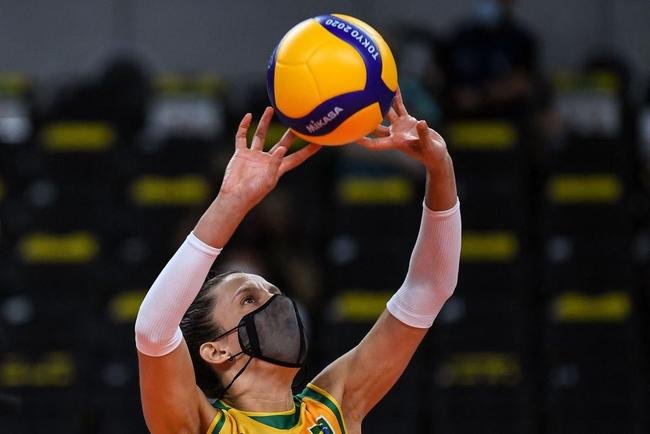 Fotos da vit�ria brasileira sobre a Coreia do Sul pela semifinal do v�lei feminino em T�quio