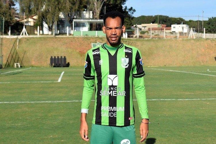 (Foto: Jo�o Zebral/Am�rica )